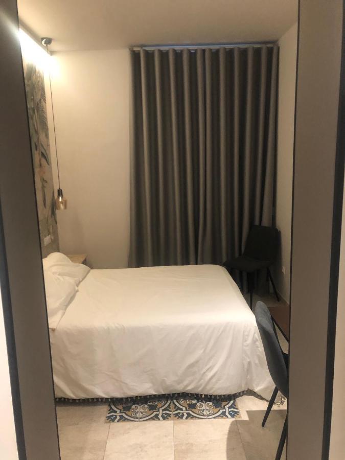 Triana Ines Apartment เซบีญา ภายนอก รูปภาพ